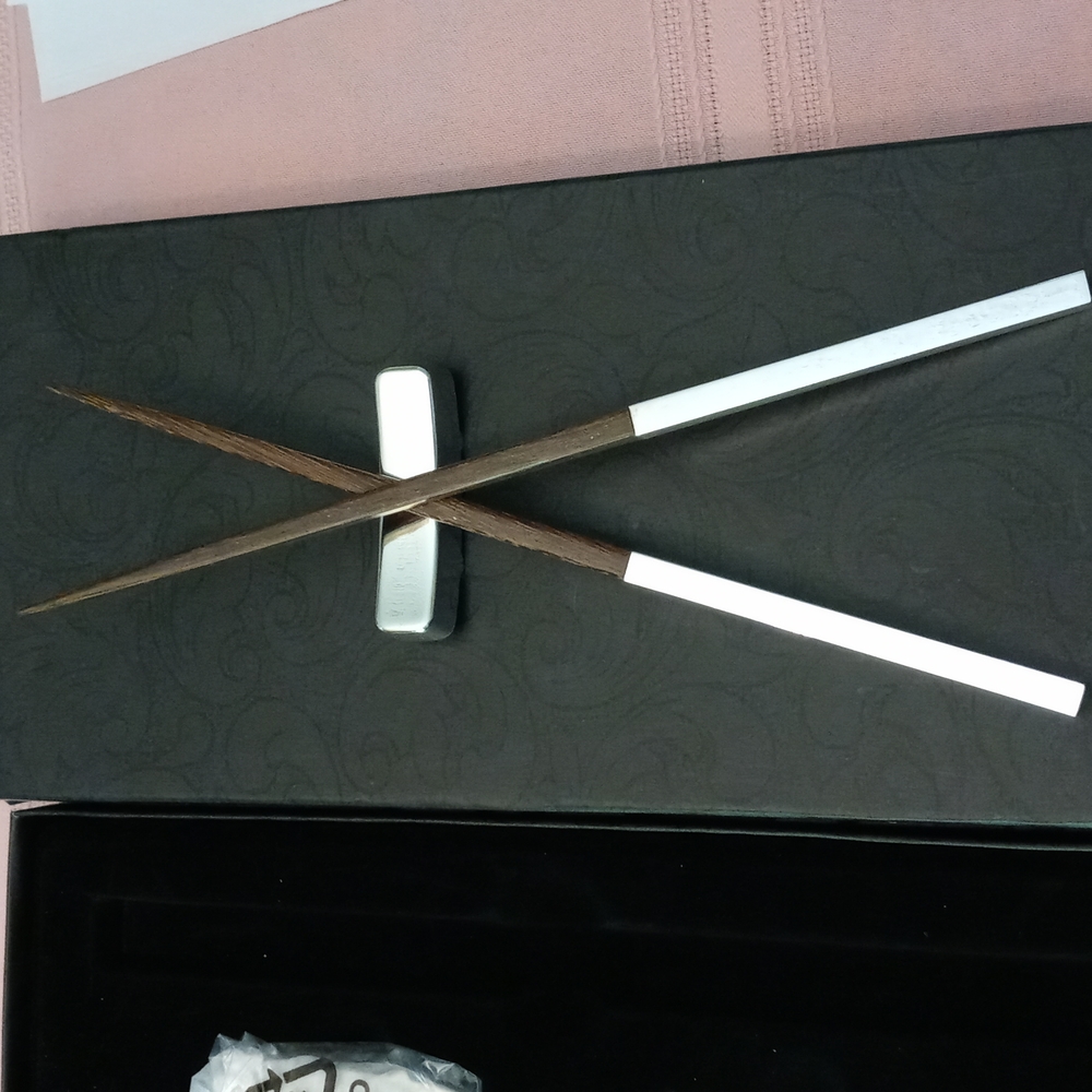 Troika chopsticks - Picture 2 of 5